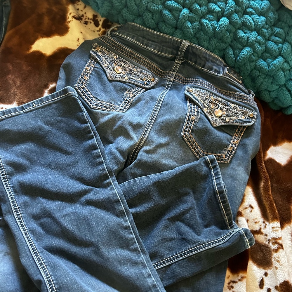 Earl Jean slim boot cut